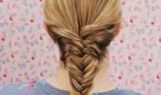 鱼骨辫的编法视频教程,轻松掌握时尚编发技巧